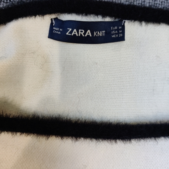 Zara Knit Skirt - Medium - Picture 7 of 9